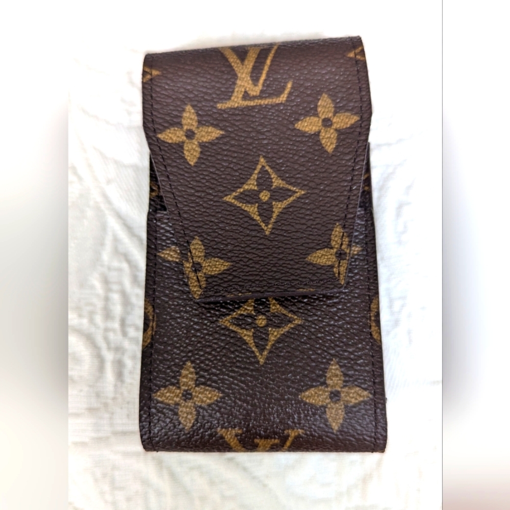 Louis Vuitton Monogram Visible Pass Case Porte 2 Cartes Vertical /Cigarette Case